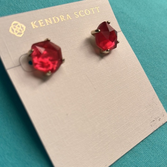 Kendra Scott Pink Studs - Picture 2 of 5